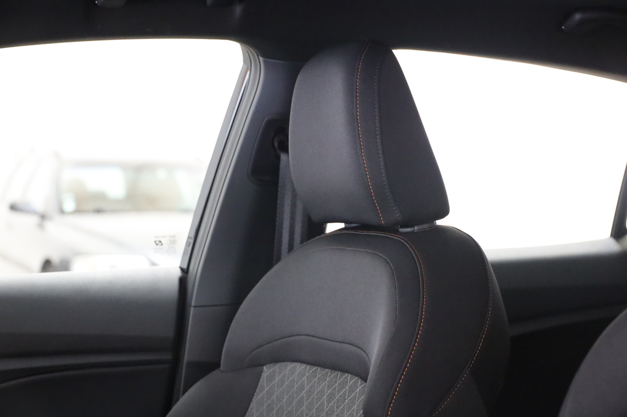 MG3 1.5L HEV 2kWh AT 2WD COMFORT