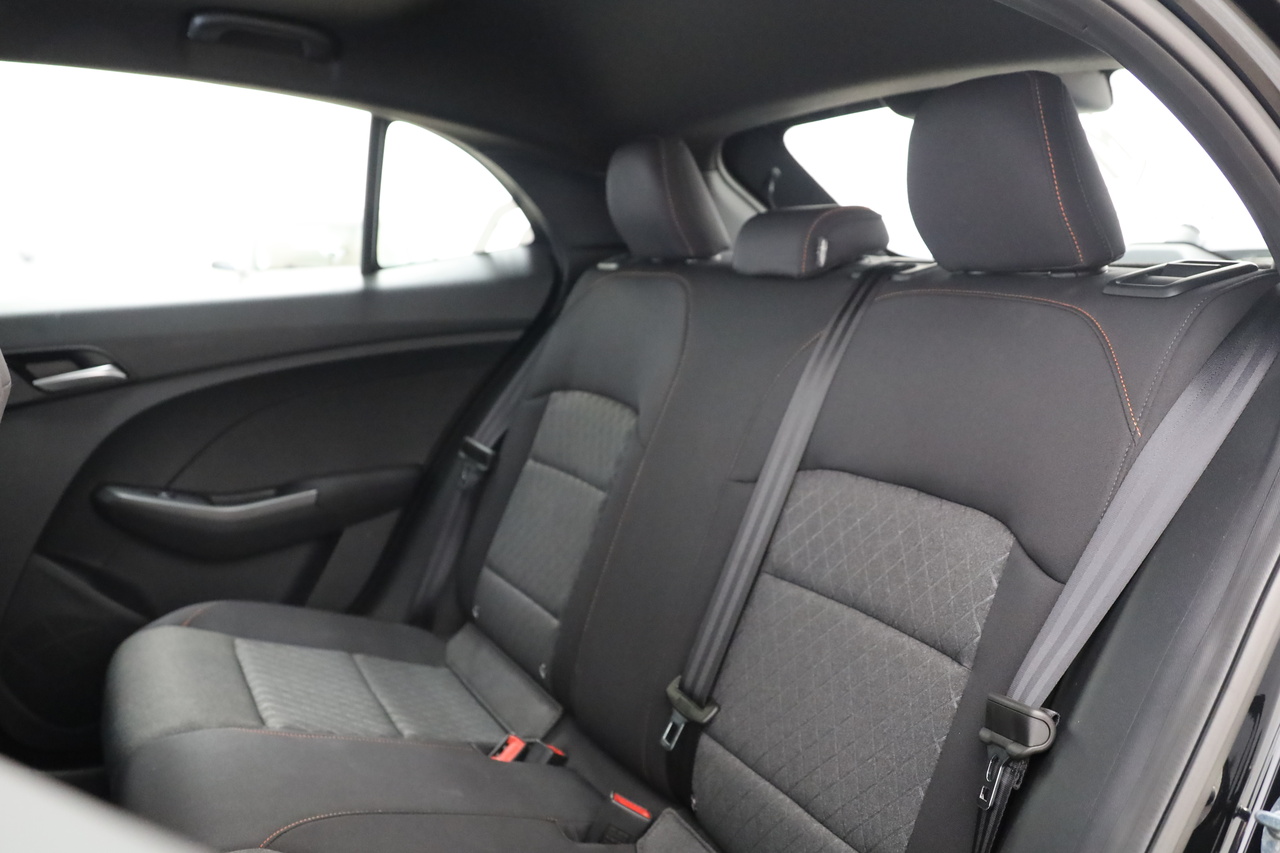 MG3 1.5L HEV 2kWh AT 2WD COMFORT