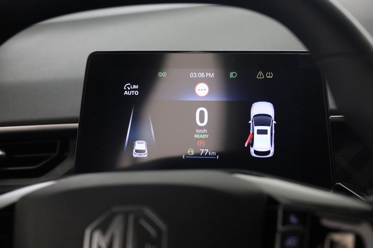 MG3 1.5L HEV 2kWh AT 2WD COMFORT
