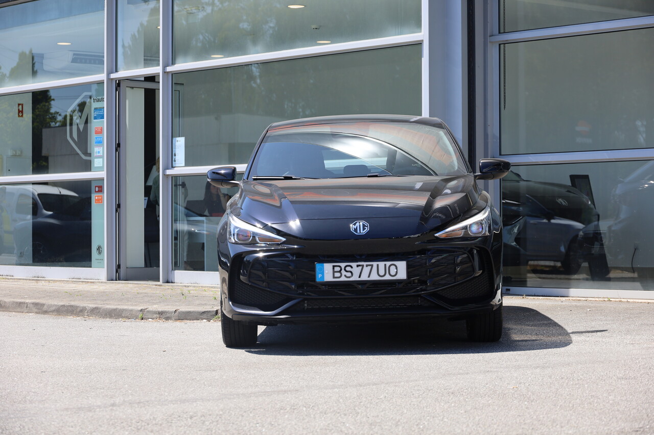 MG3 1.5L HEV 2kWh AT 2WD COMFORT