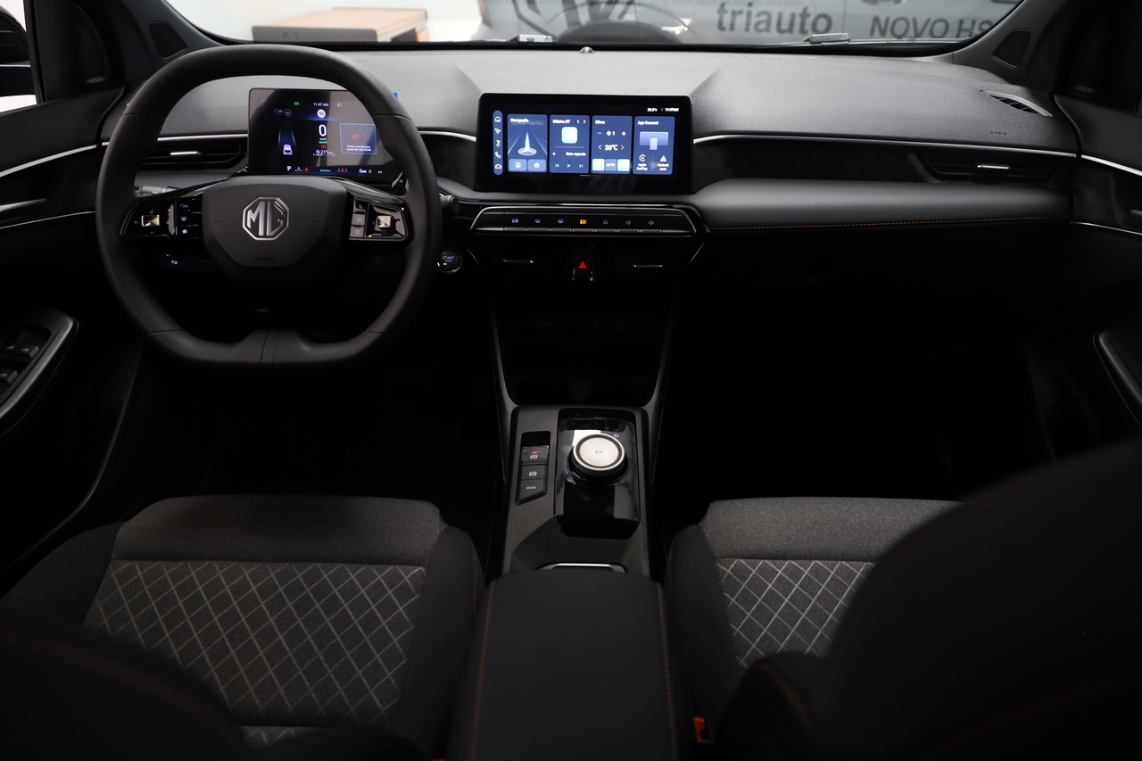 MG3 1.5L HEV 2kWh AT 2WD COMFORT
