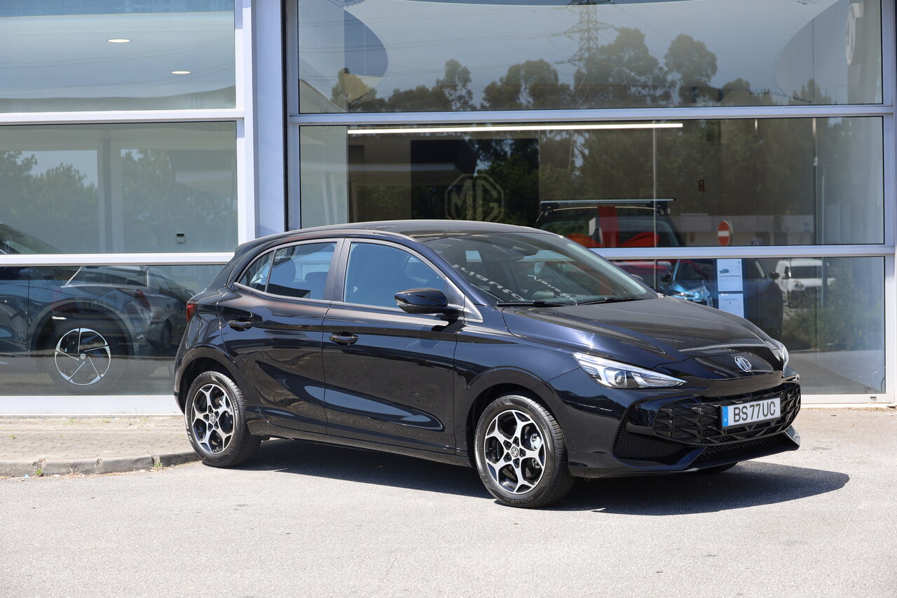 MG3 1.5L HEV 2kWh AT 2WD COMFORT