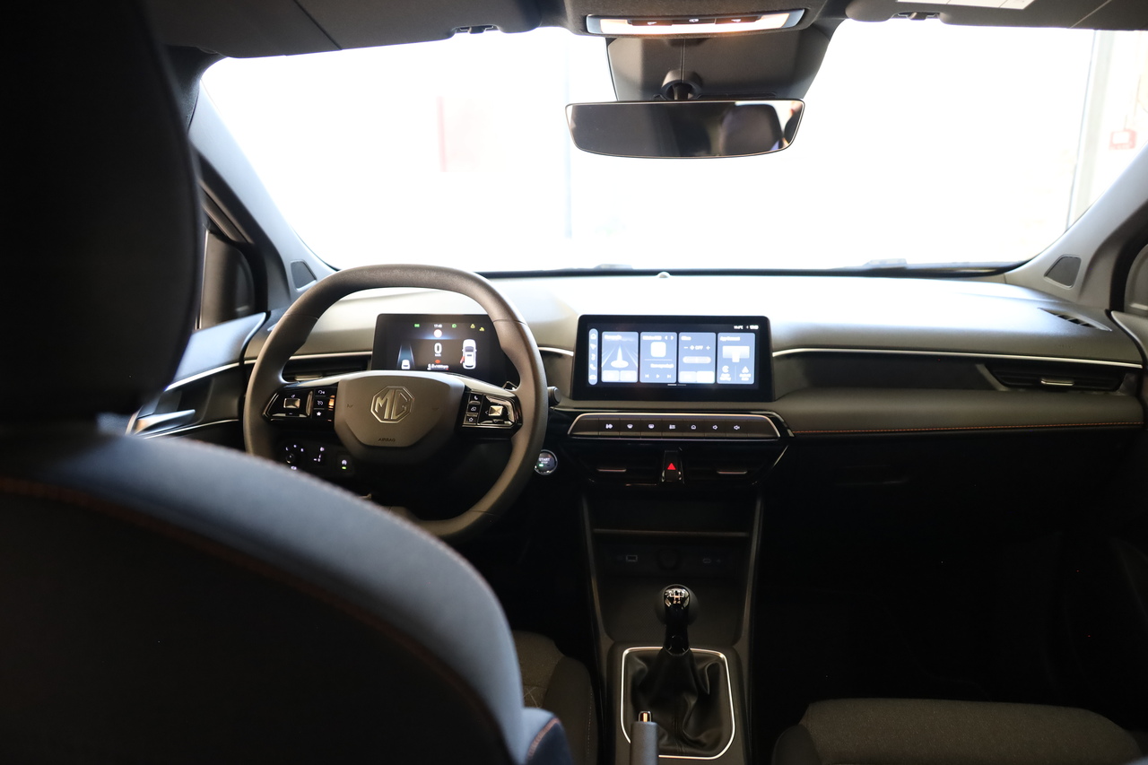 MG3 ICE 1.5 L 2WD COMFORT