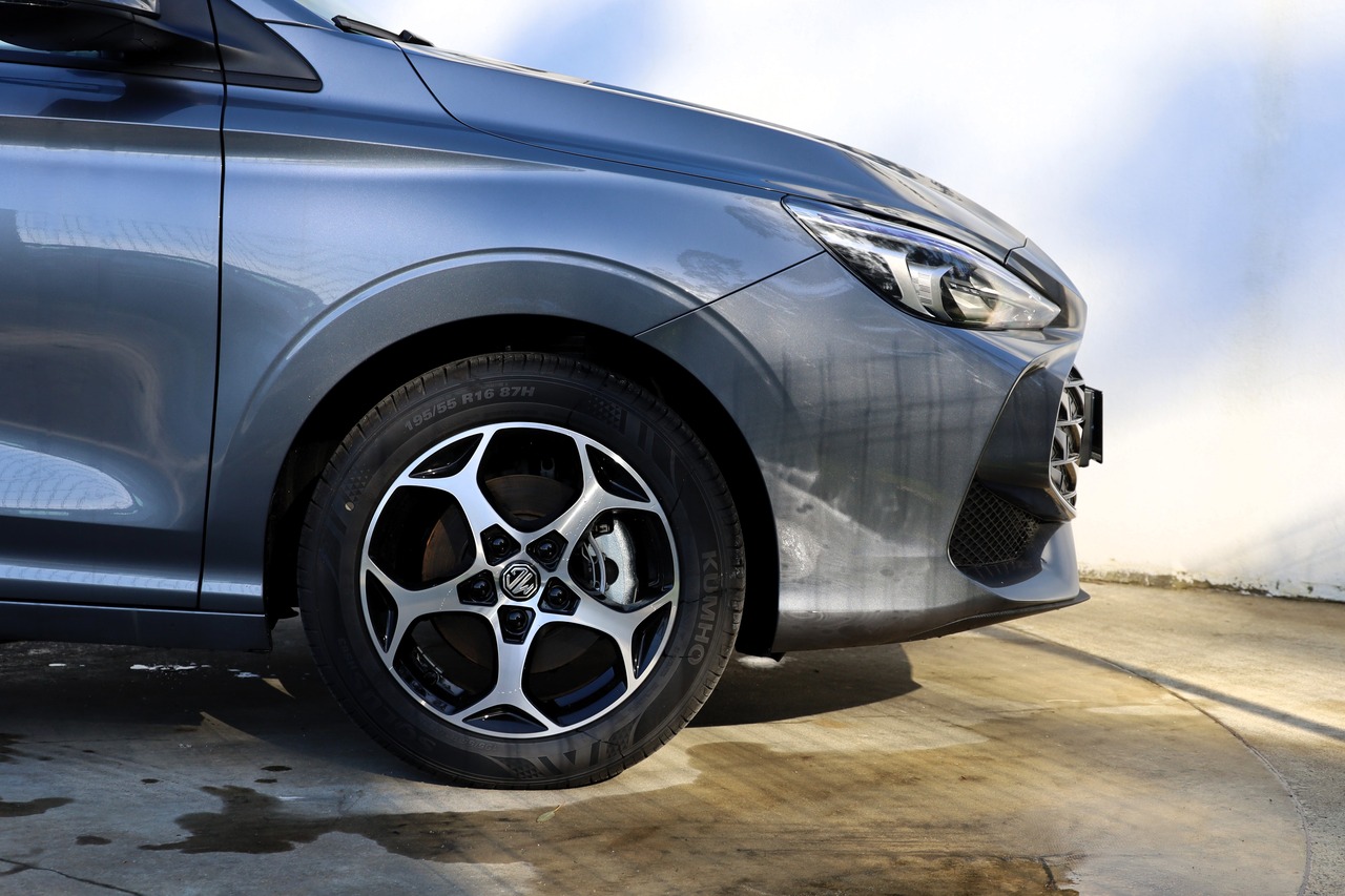 MG3 ICE 1.5 L 2WD COMFORT