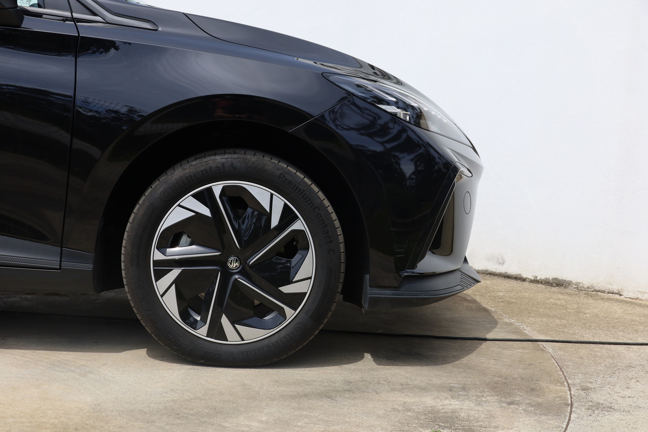 MG4 51kwh 2WD STANDARD