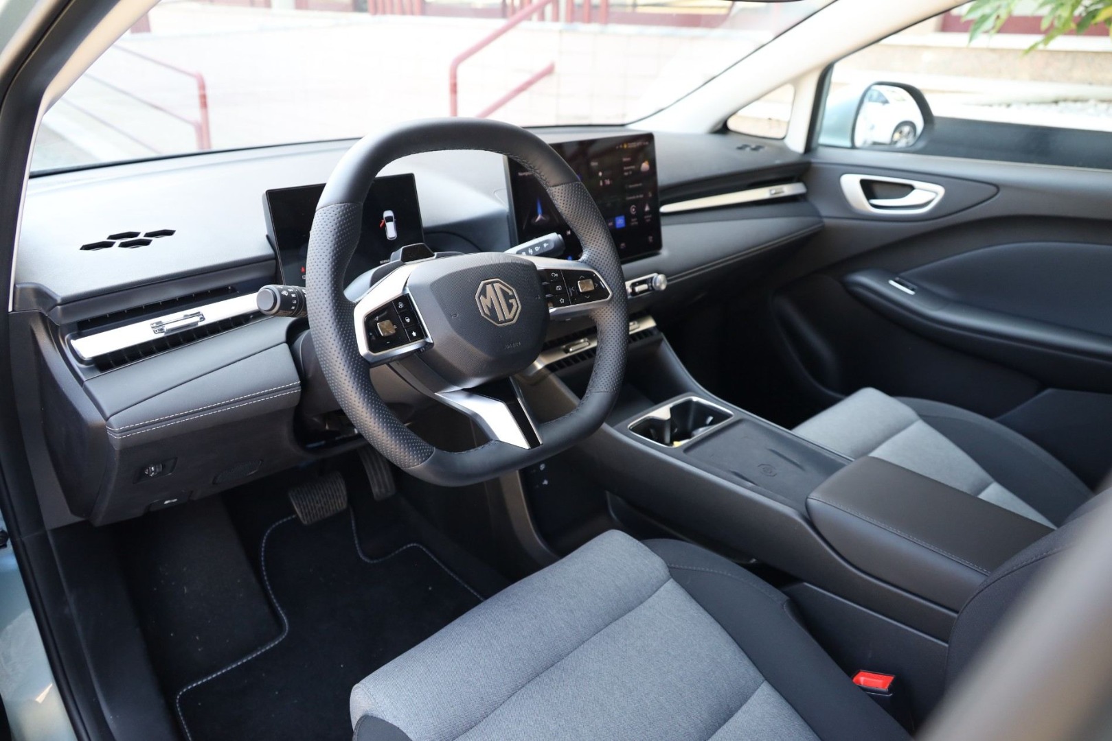 MG4 EV URBAN 120kW 54kWh PREMIUM