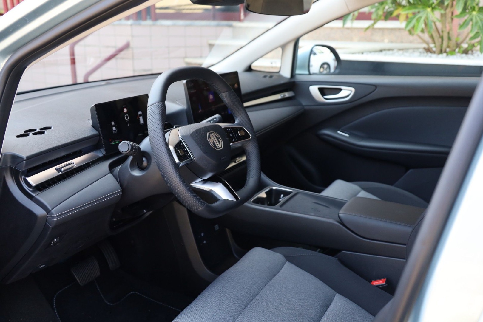 MG4 EV URBAN 120kW 54kWh PREMIUM