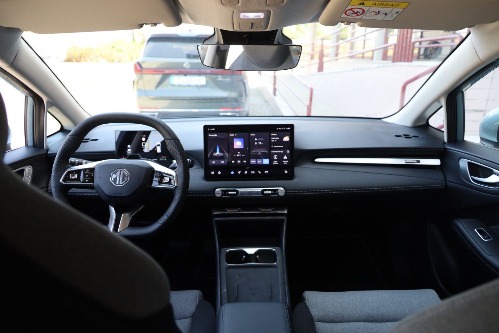 MG4 EV URBAN 120kW 54kWh PREMIUM