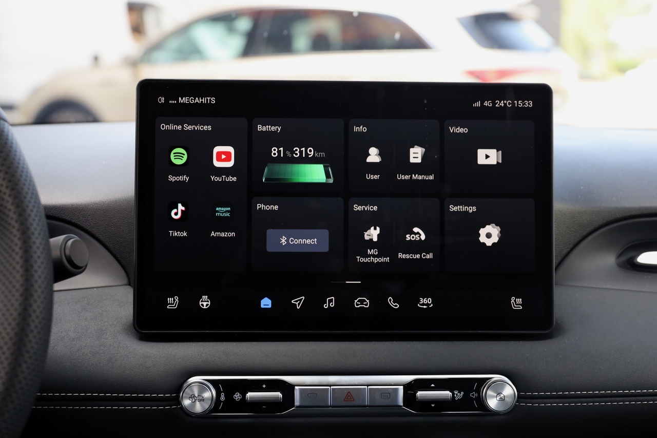 MG4 EV URBAN 120kW 54kWh PREMIUM