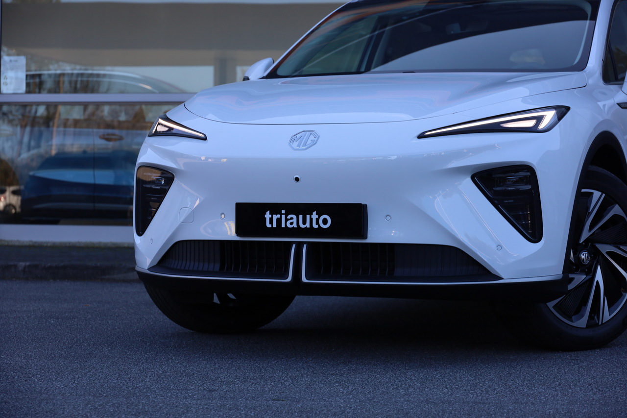 MGS6 EV LUXURY 77KWH 2WD