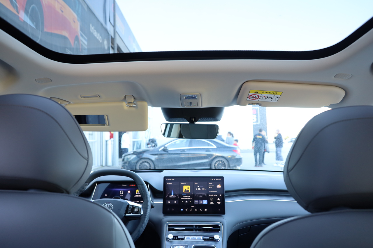 MGS6 EV LUXURY 77KWH 2WD