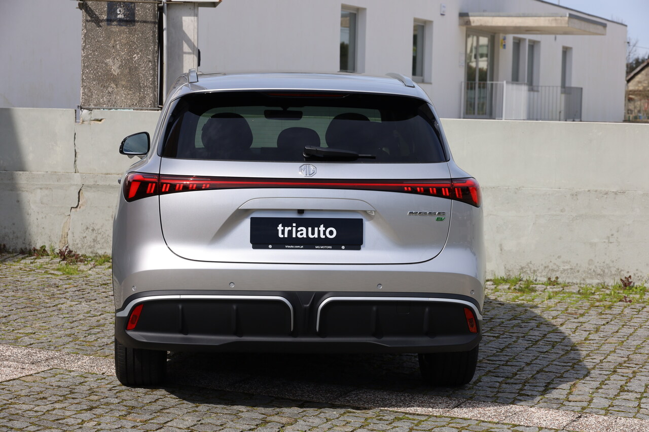 MGS6 EV LUXURY 77KWH 2WD