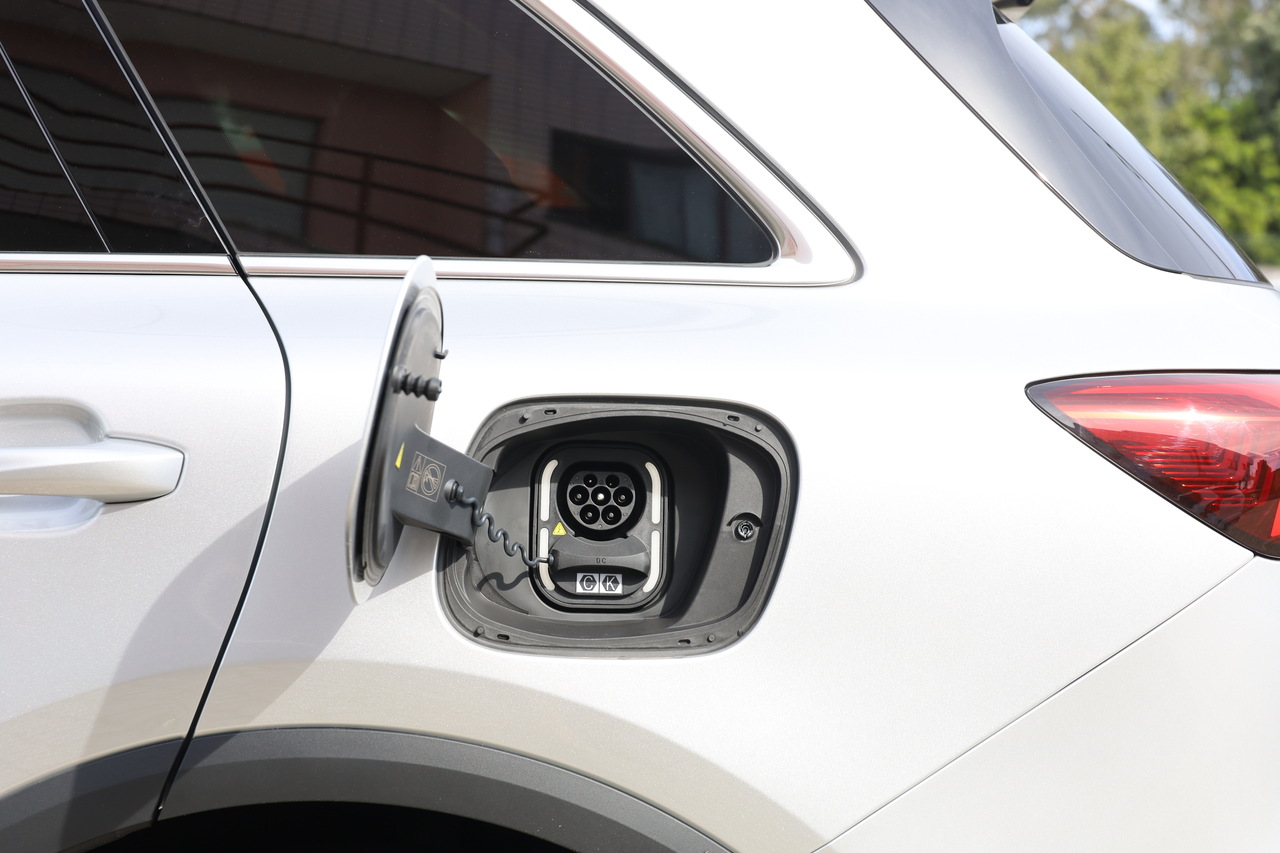 MGS6 EV LUXURY 77KWH 2WD