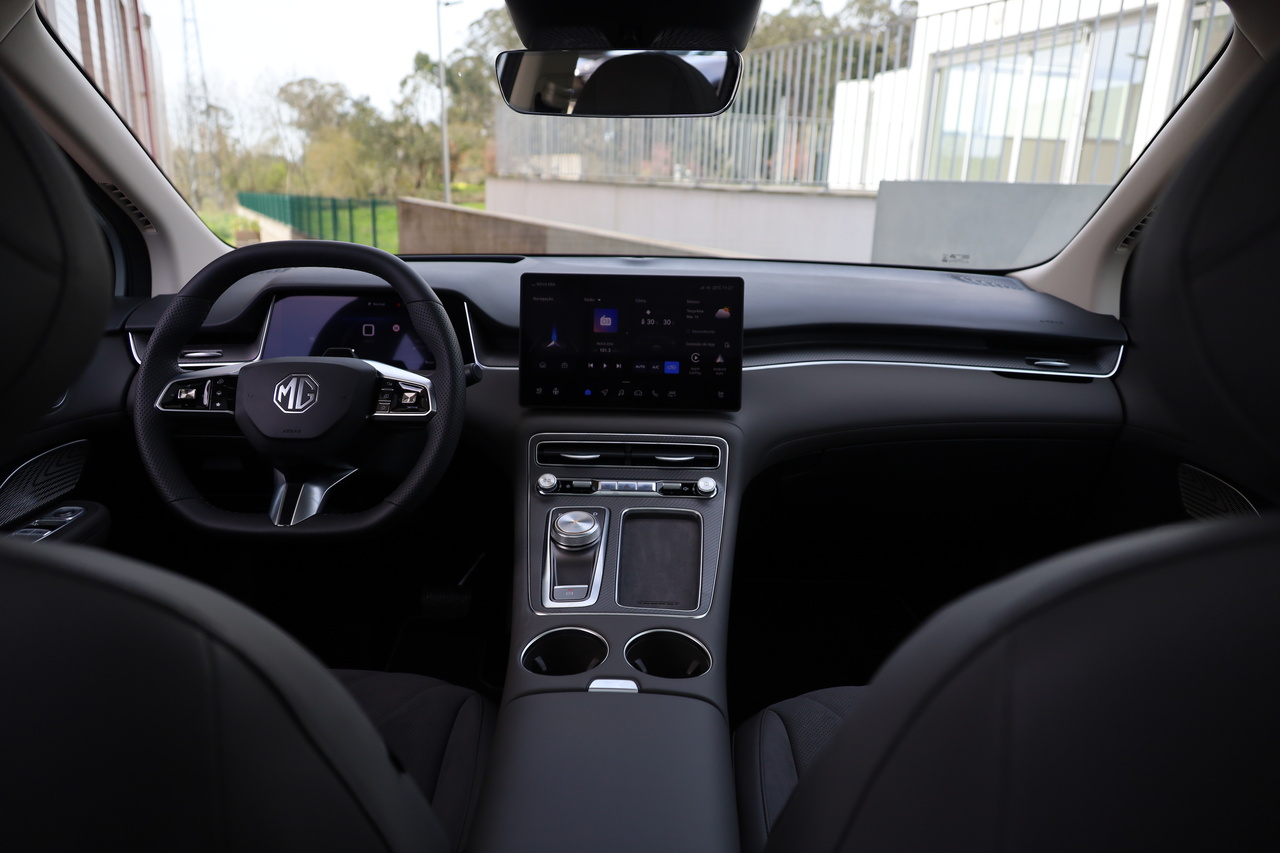 MGS6 EV LUXURY 77KWH 2WD