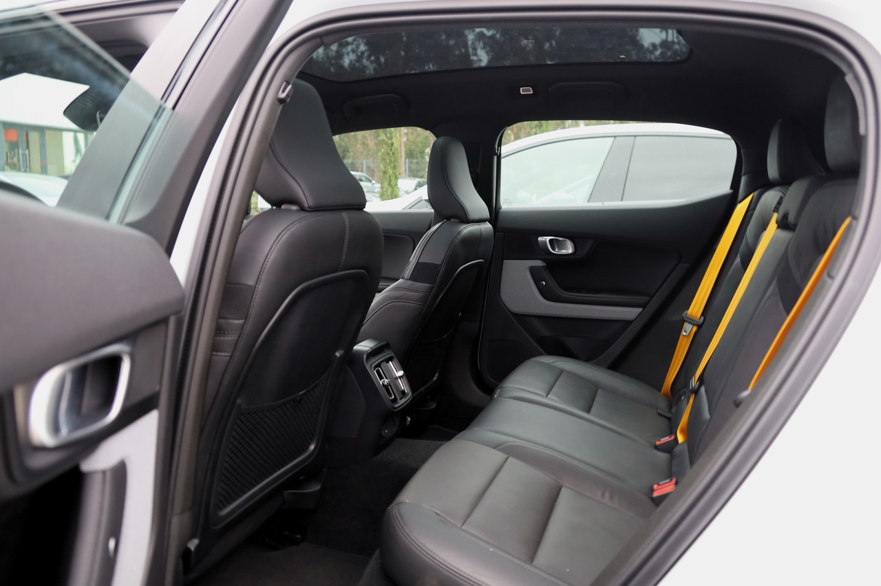 Polestar 2 Dual Motor Long Range Performance Plus + Pilot