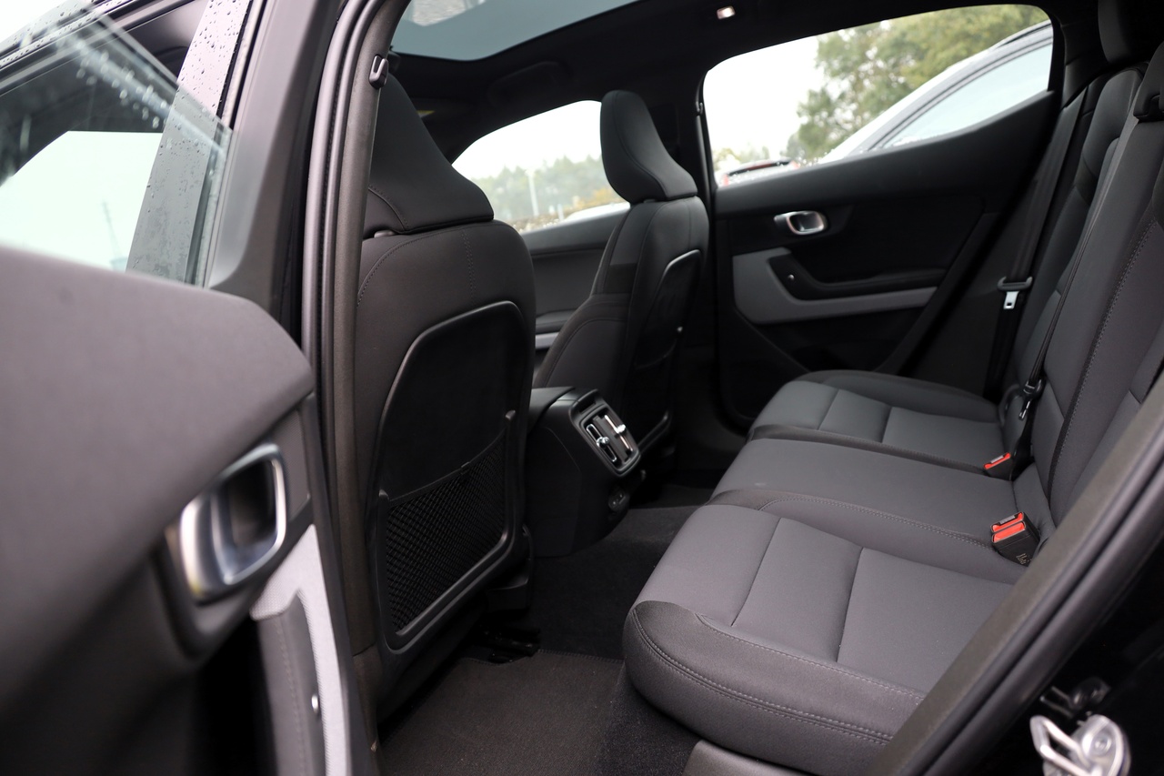 Polestar 2 Single Motor Long Range c/Pilot + Plus