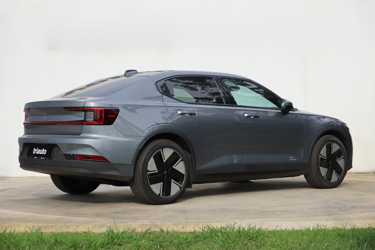 Polestar 2 Single Motor Long Range MY26 c/ Prime + Jante 19'' Aero