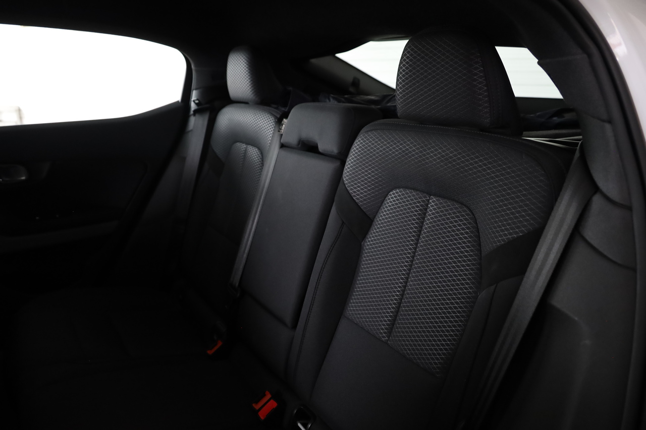 Polestar 2 Single Motor Long Range Pack Pilot Lite
