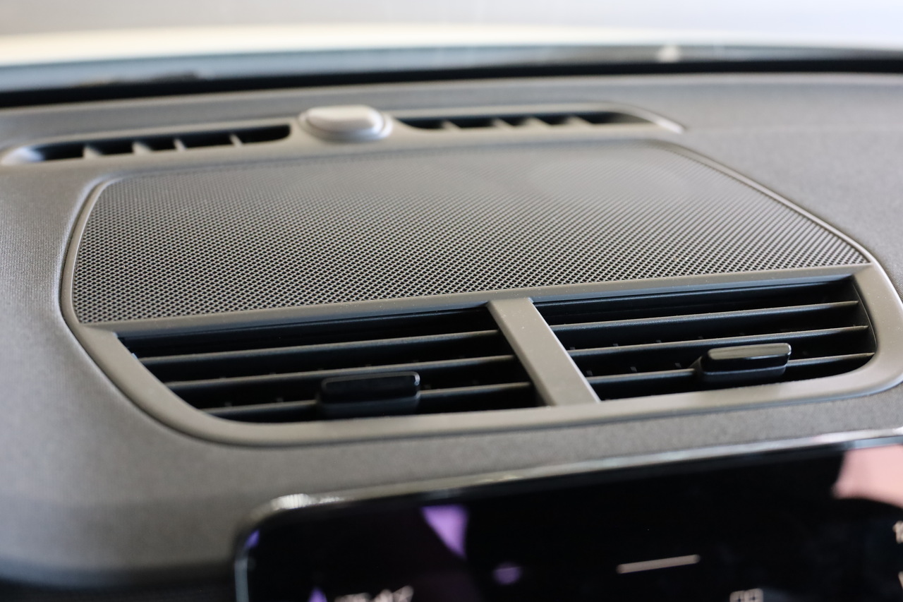 Polestar 2 Single Motor Long Range Pack Pilot Lite