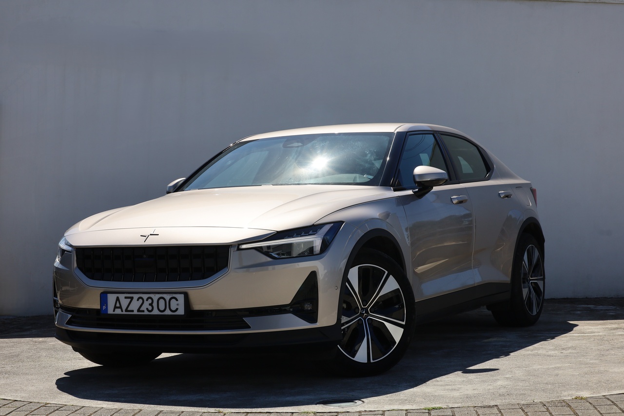 Polestar 2 Single Motor Long Range Pilot Lite