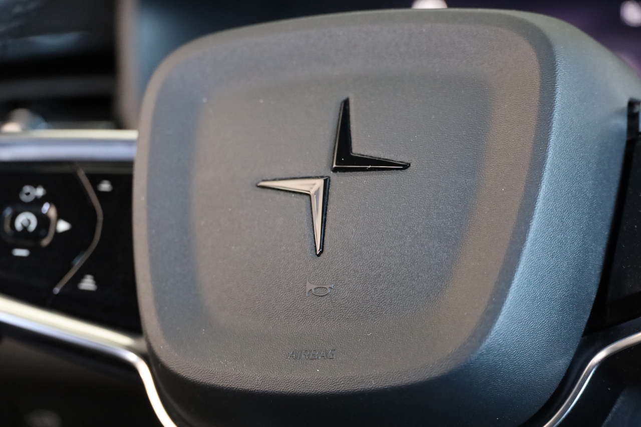 Polestar 2 Single Motor Long Range Pilot Lite
