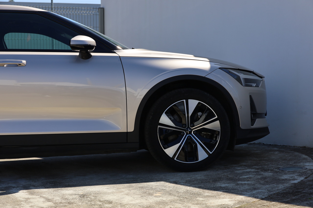 Polestar 2 Single Motor Long Range Pilot Lite