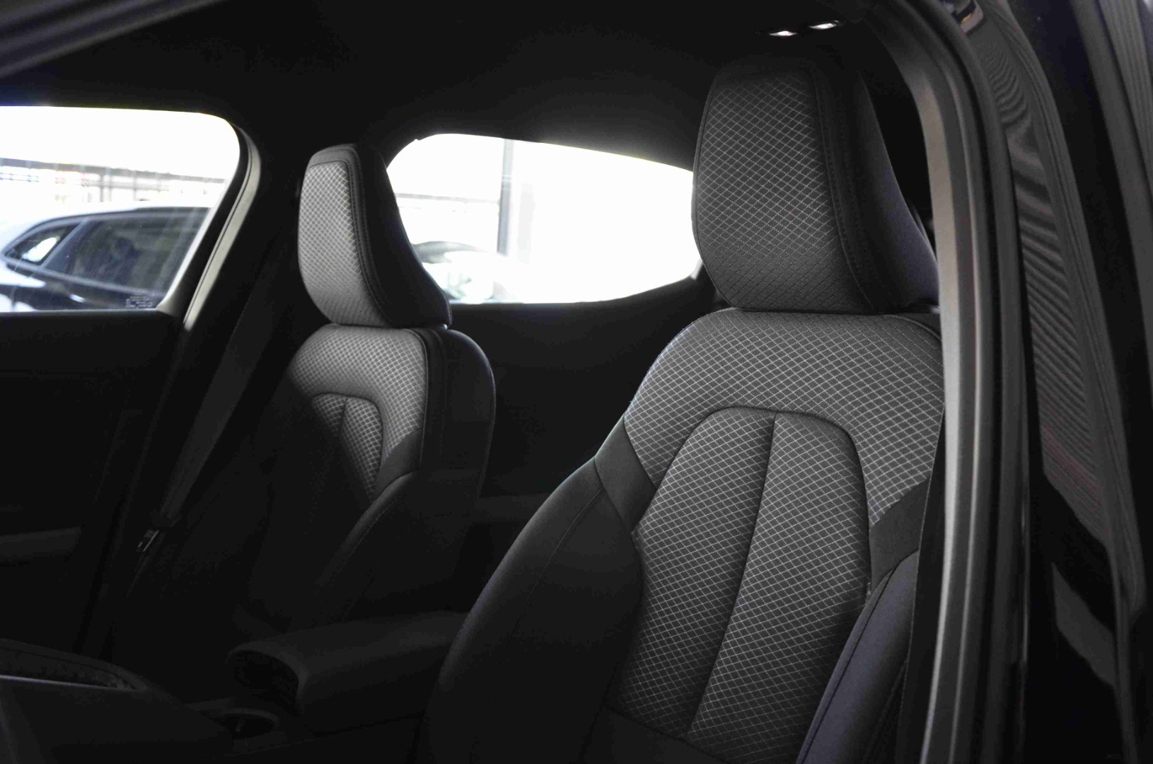 Polestar 2 Single Motor Long Range Pilot Lite 