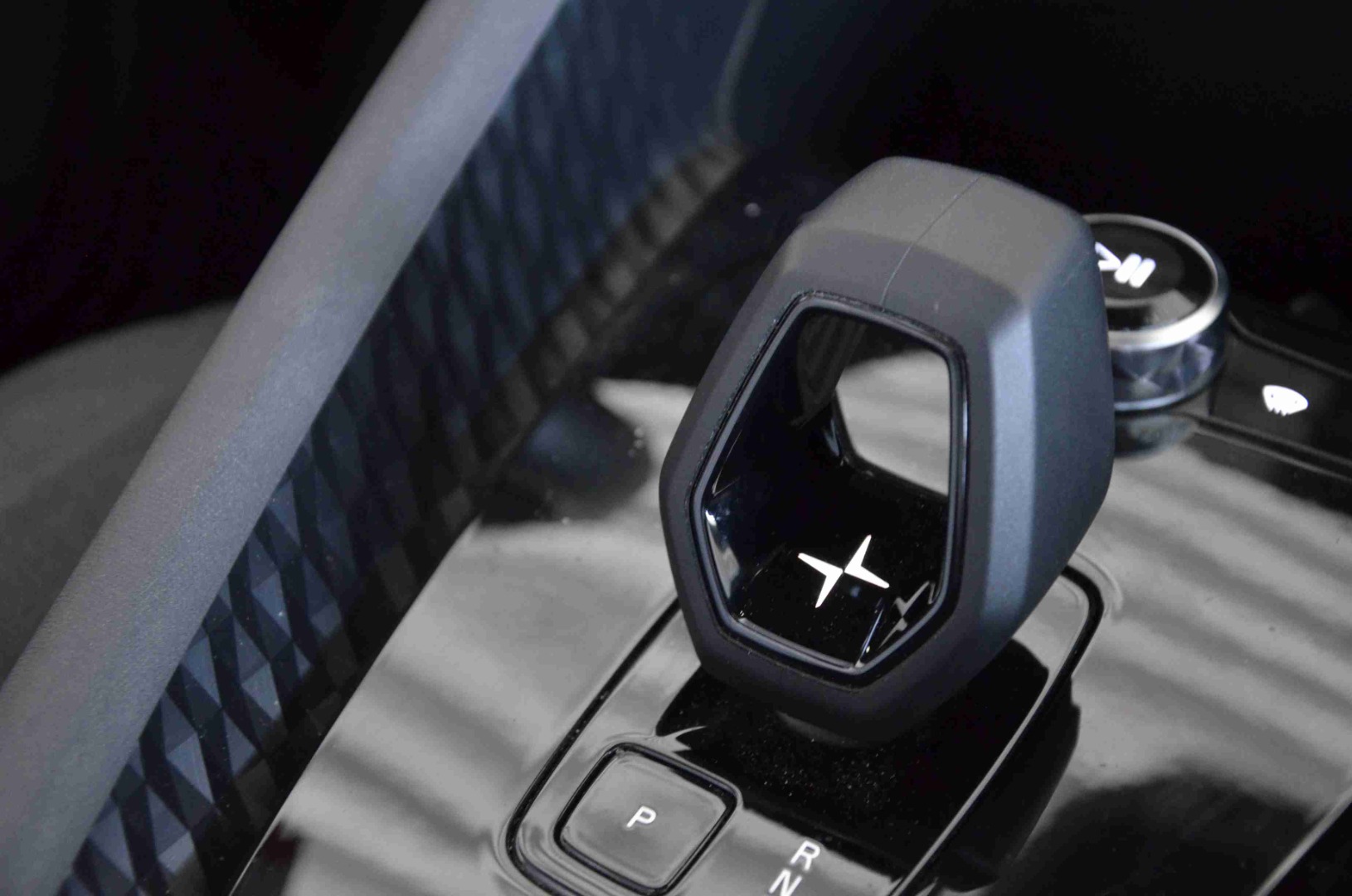 Polestar 2 Single Motor Long Range Pilot Lite 