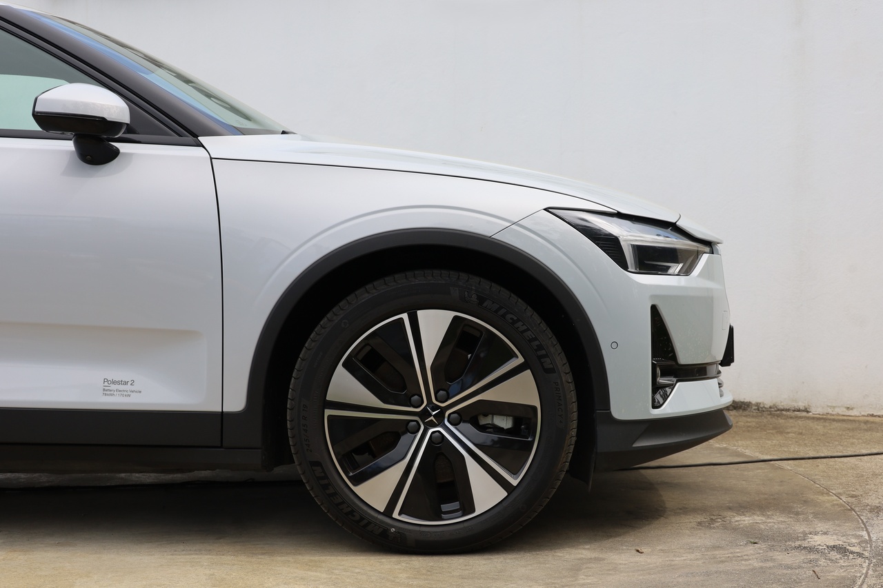 Polestar 2 Single Motor Long Range Pilot Lite