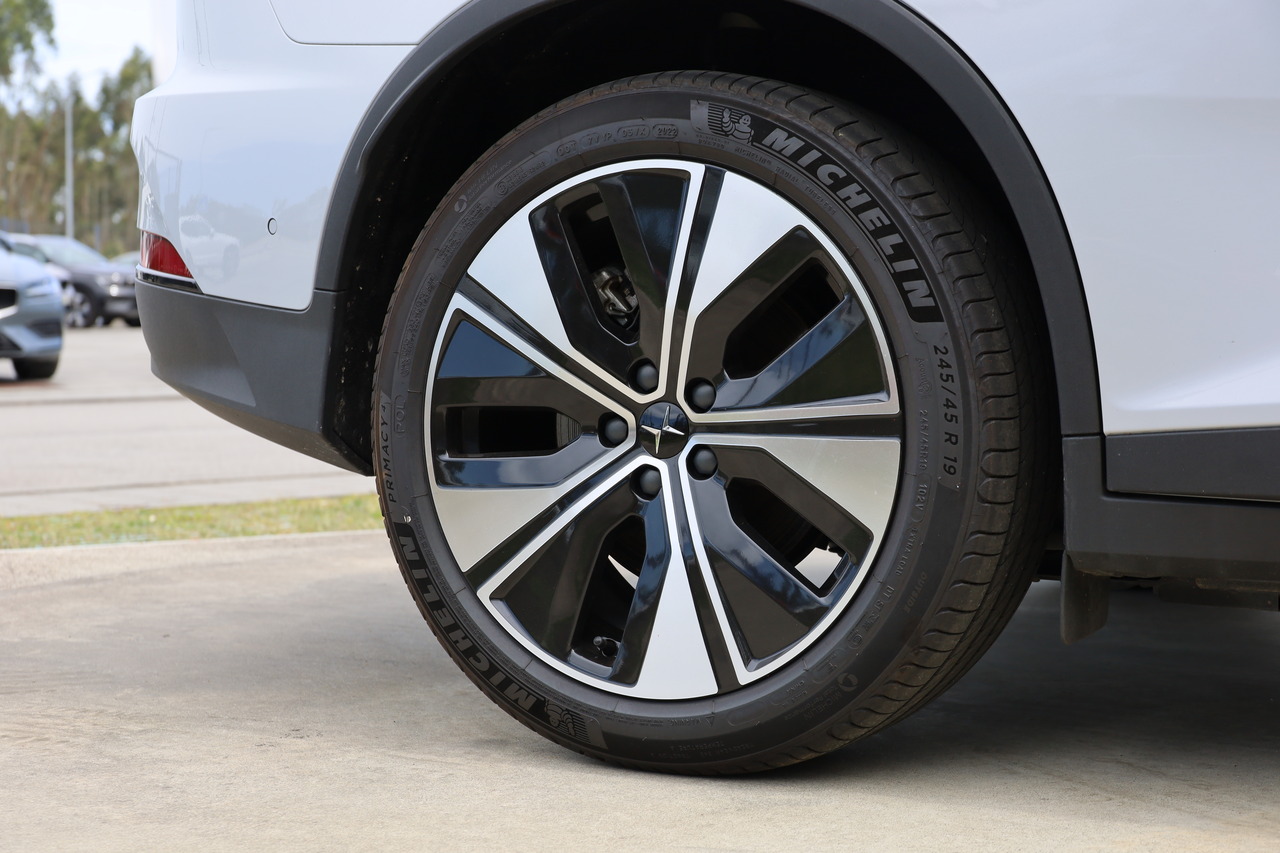 Polestar 2 Single Motor Long Range Pilot Lite