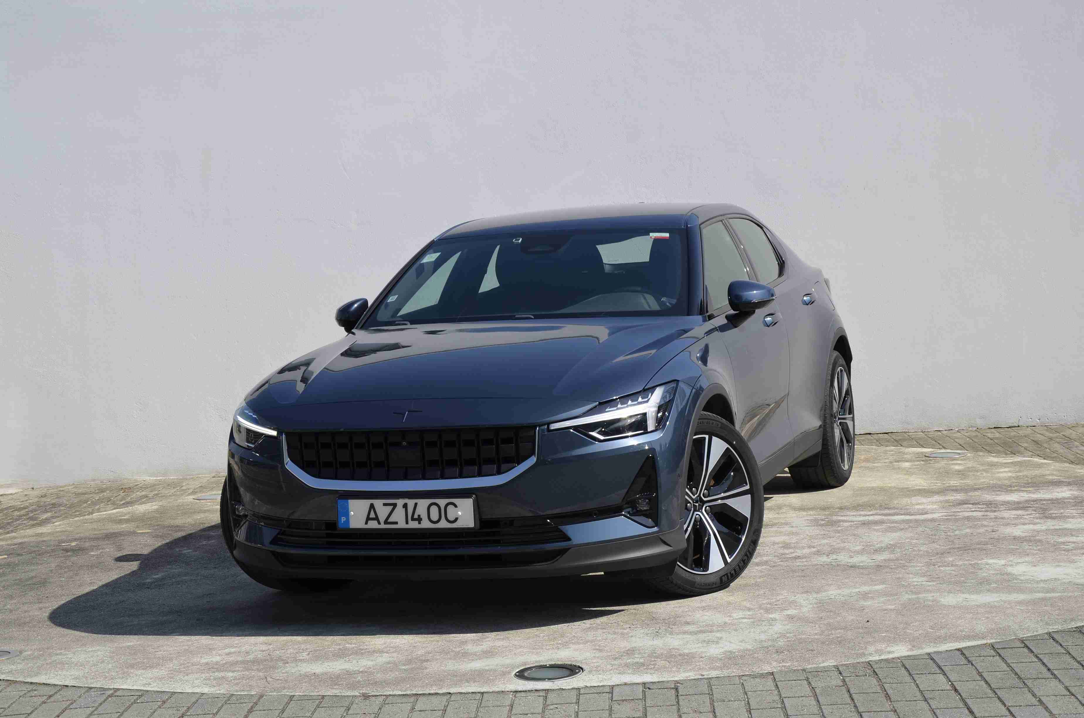 Polestar 2 Single Motor Long Range Pilot Lite