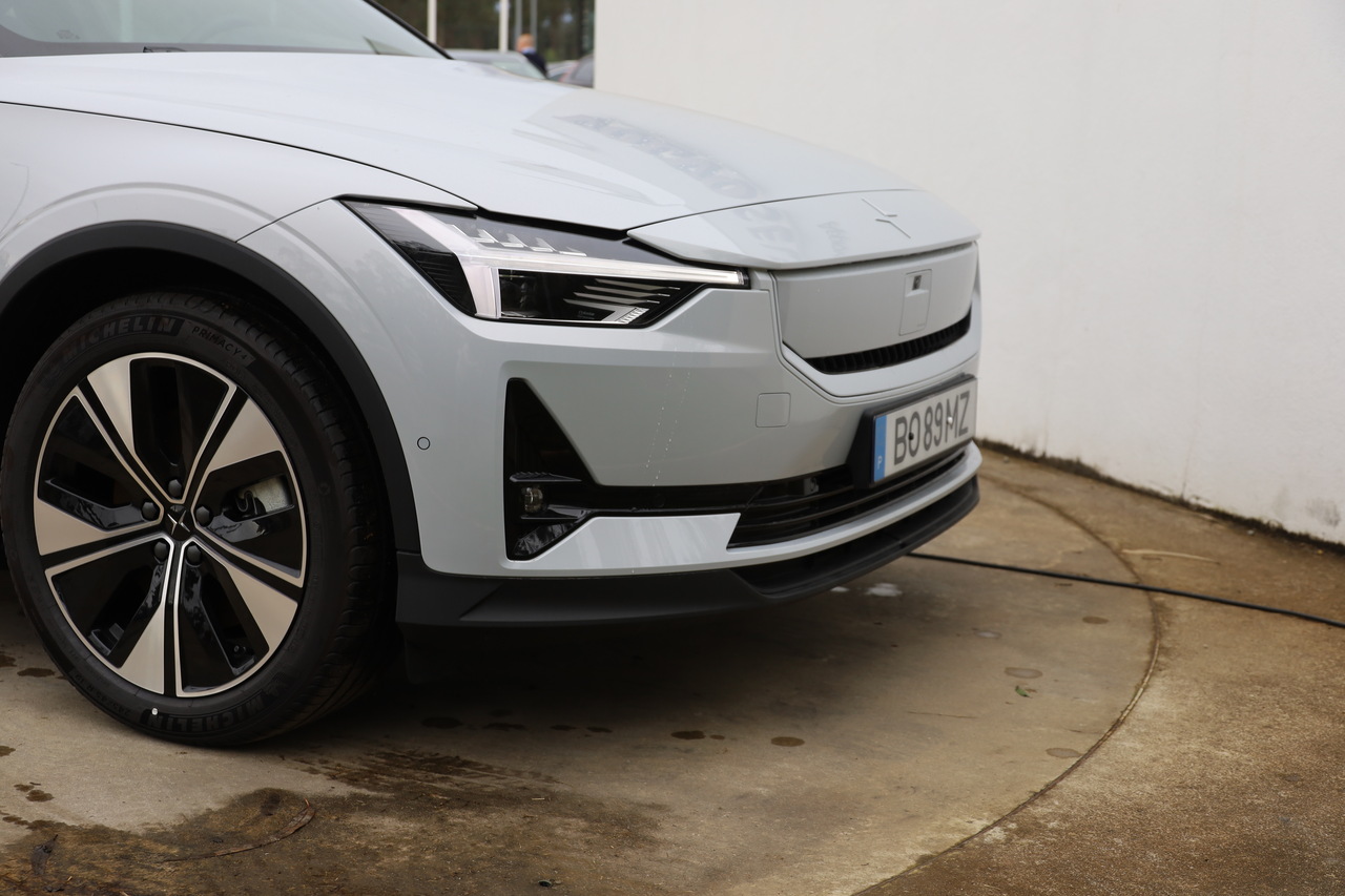 Polestar 2 Single Motor Standard Range MY24 69kW Pack Plus+Pilot