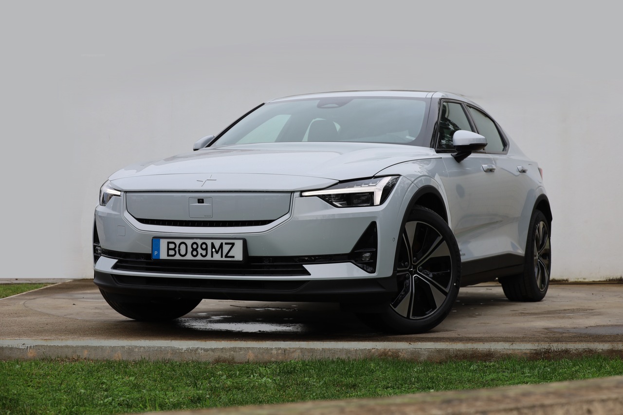 Polestar 2 Single Motor Standard Range MY24 69kW Pack Plus+Pilot