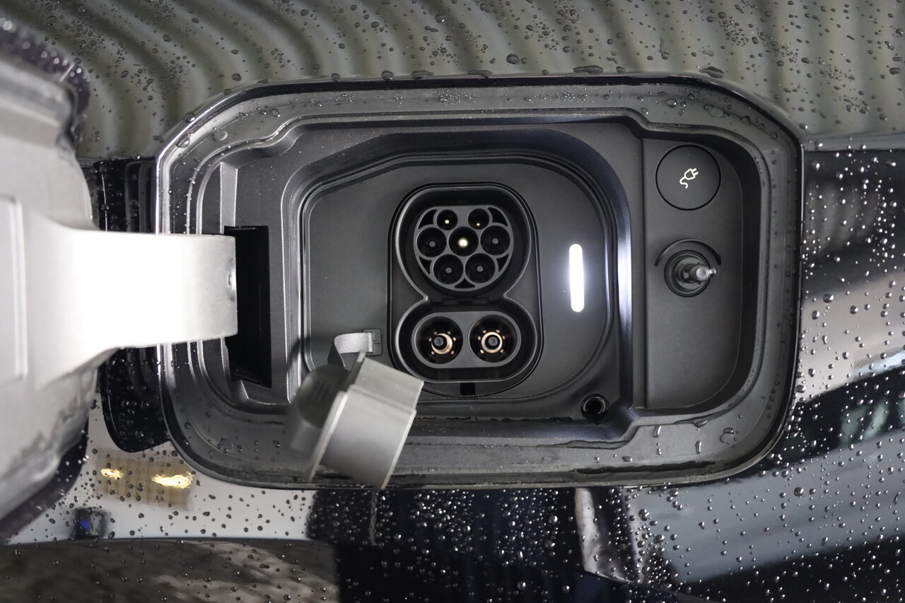 PS3 Dual Motor Long Range c/ Performance + Plus+ Pilot + Faróis 1.3 Megapixel + Nappa Charcoal