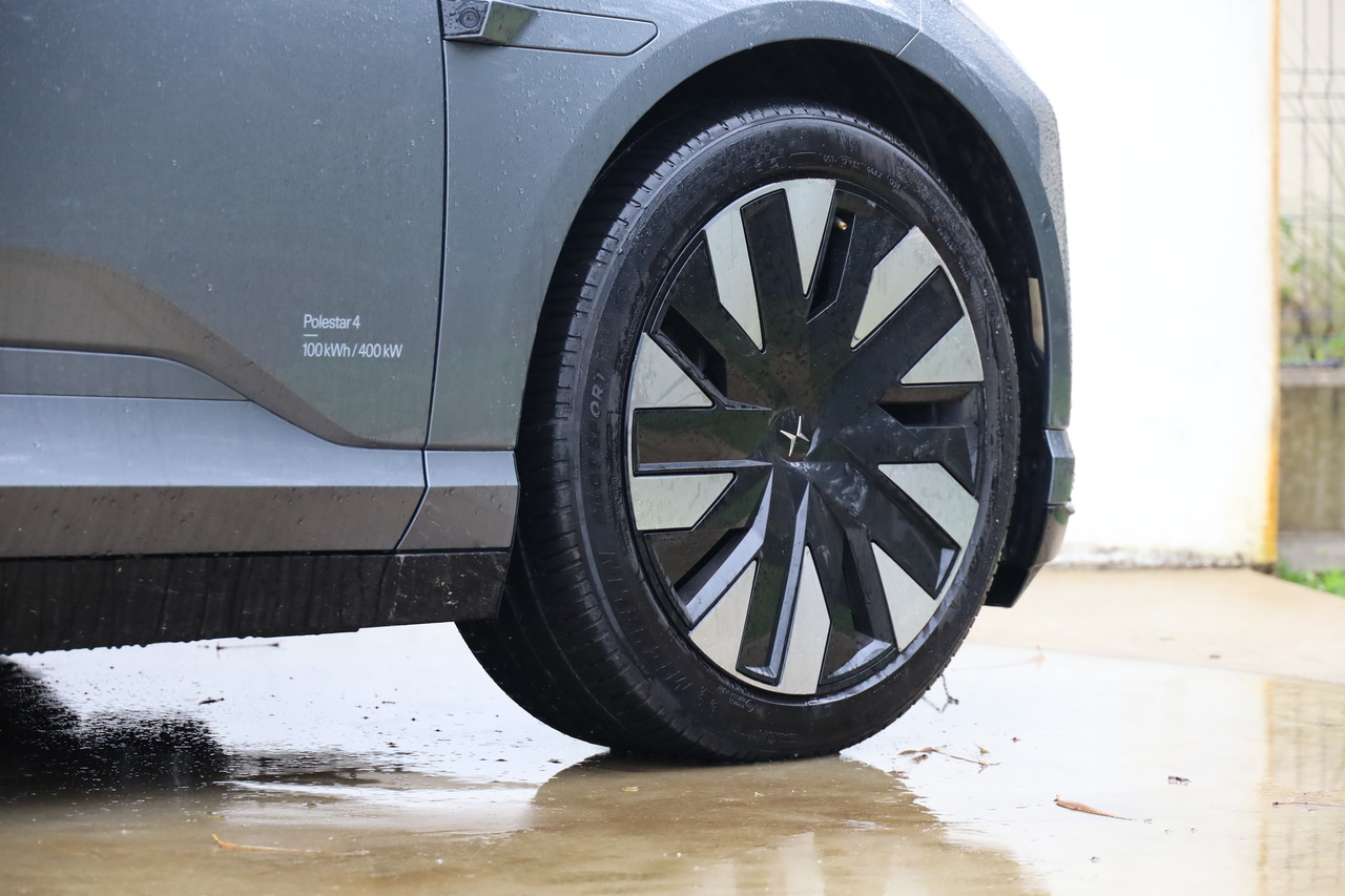 PS4 Dual Motor Long Range c/ Plus + Pilot + Pro + jante 21 