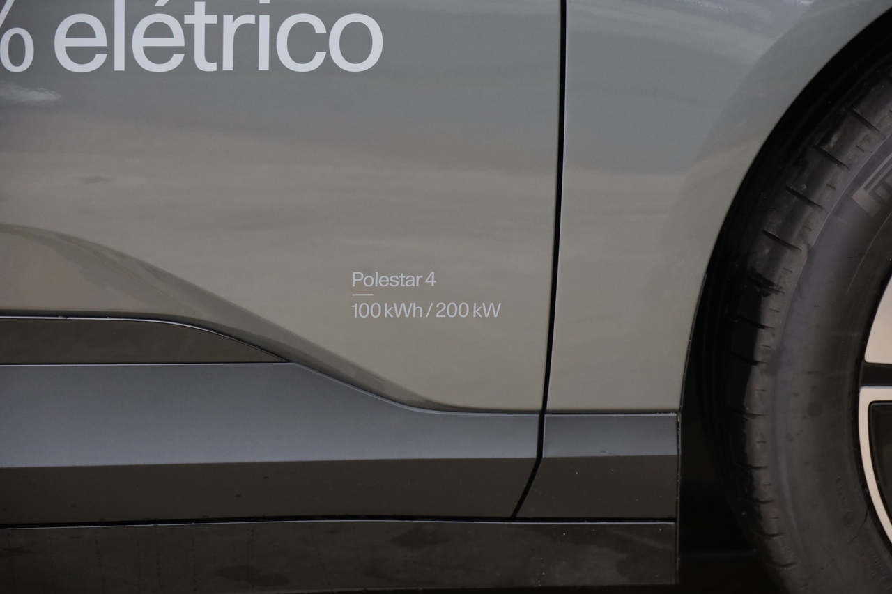 PS4 Single Motor Long Range Pilot + Plus + Vidros