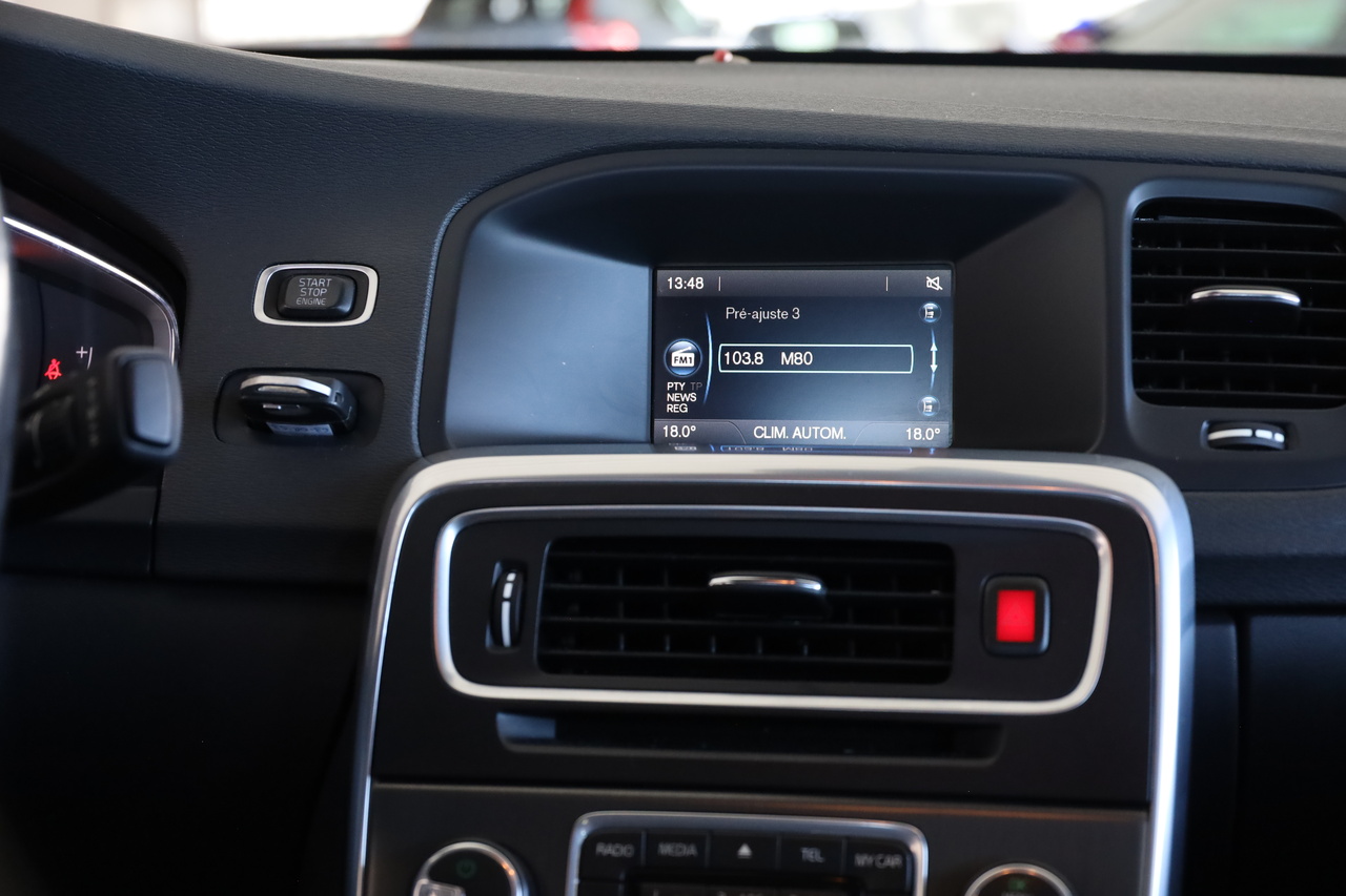 S60 D4 Momentum