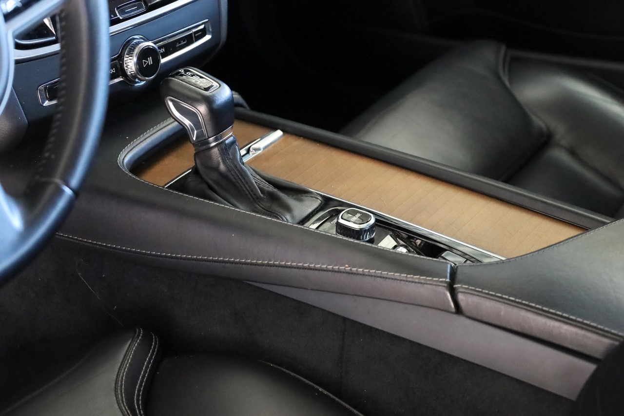 S90 D4 Inscription Geart.