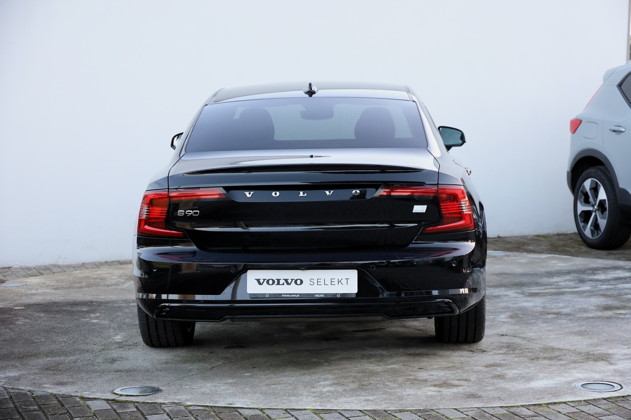 S90 T8 Hibrido Plug-in Ultimate Dark