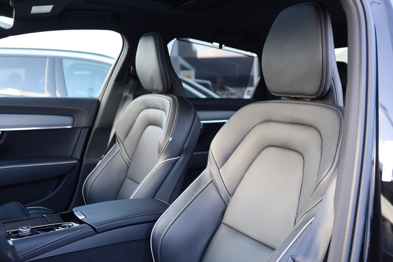 S90 T8 Hibrido Plug-in Ultimate Dark