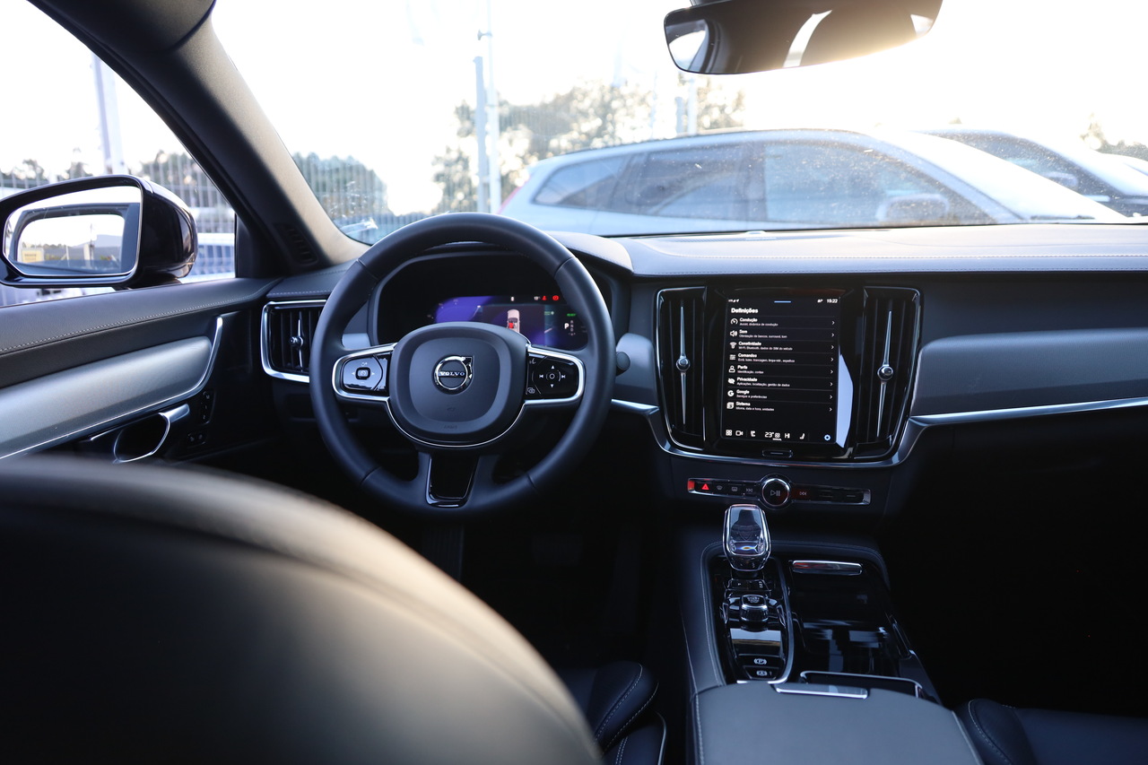 S90 T8 Hibrido Plug-in Ultimate Dark