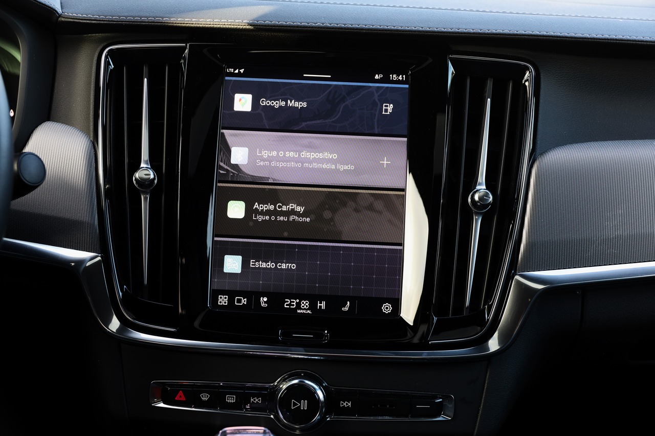 S90 T8 Hibrido Plug-in Ultimate Dark