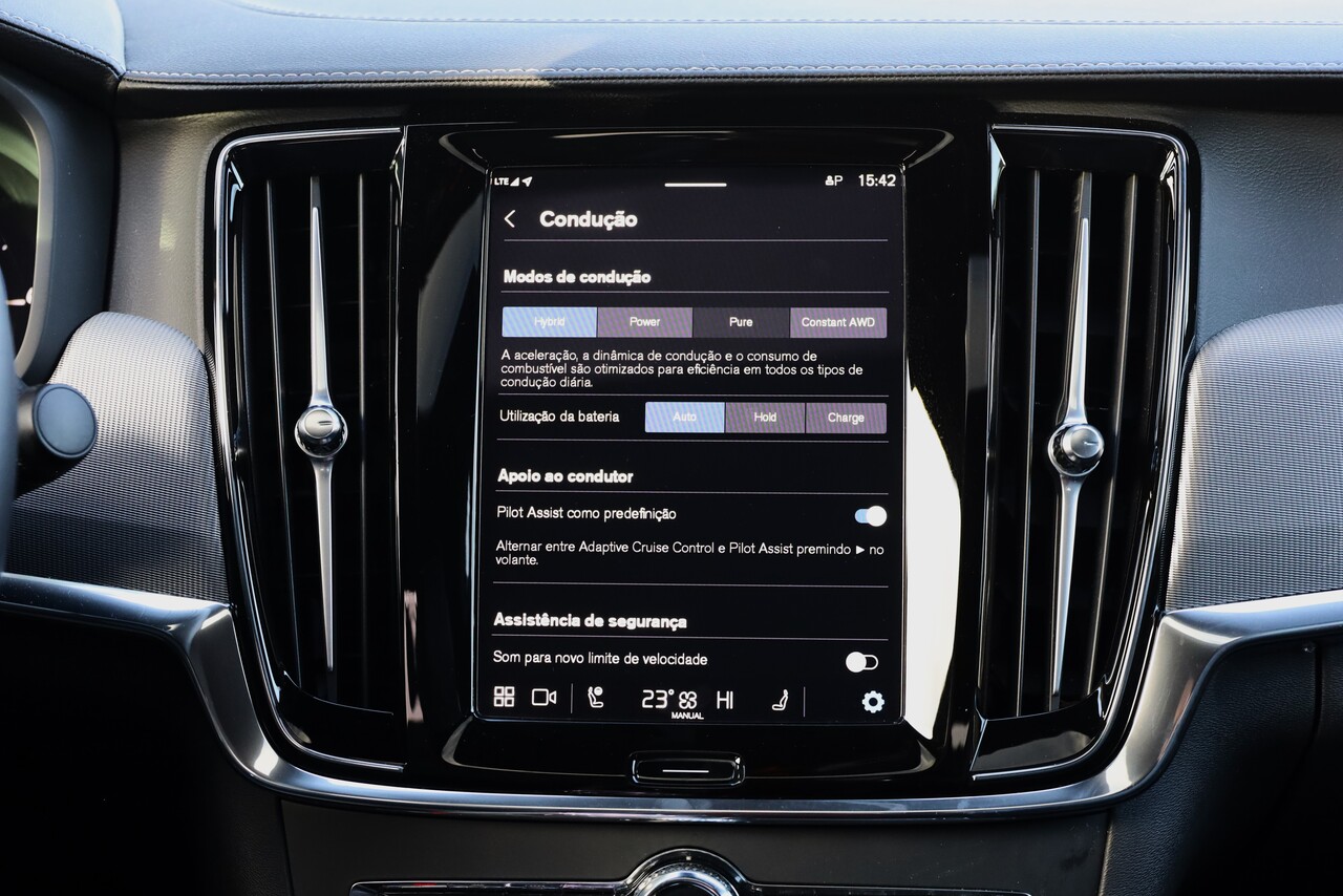 S90 T8 Hibrido Plug-in Ultimate Dark