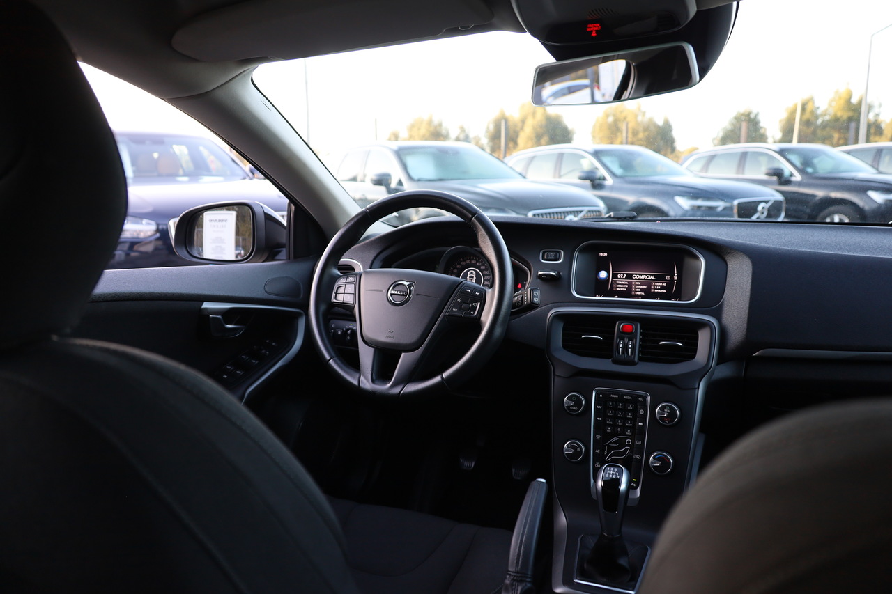 V40 D2 Kinetic