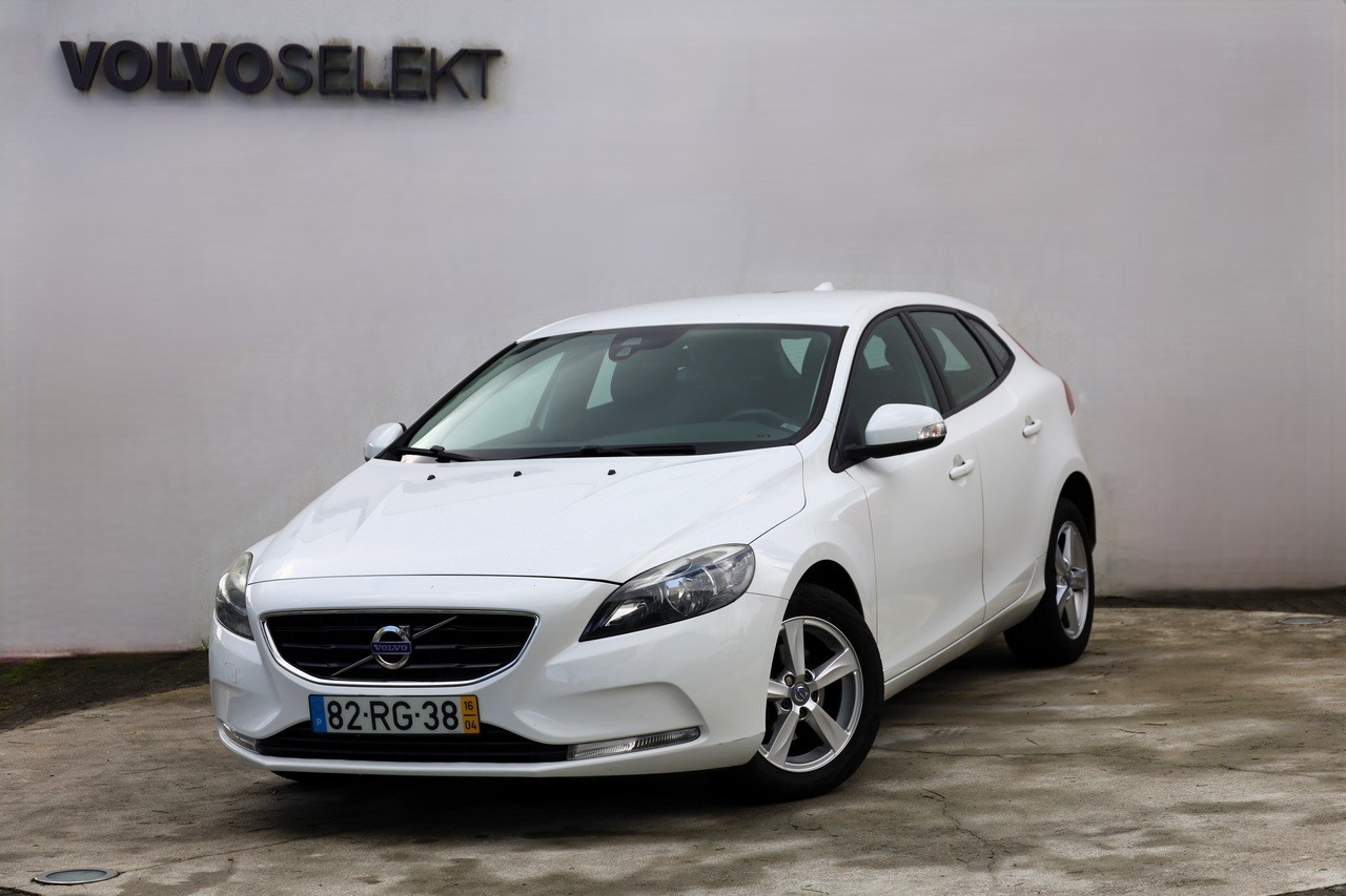 V40 D2 Kinetic