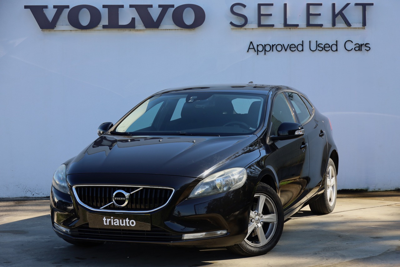 V40 D2 Kinetic