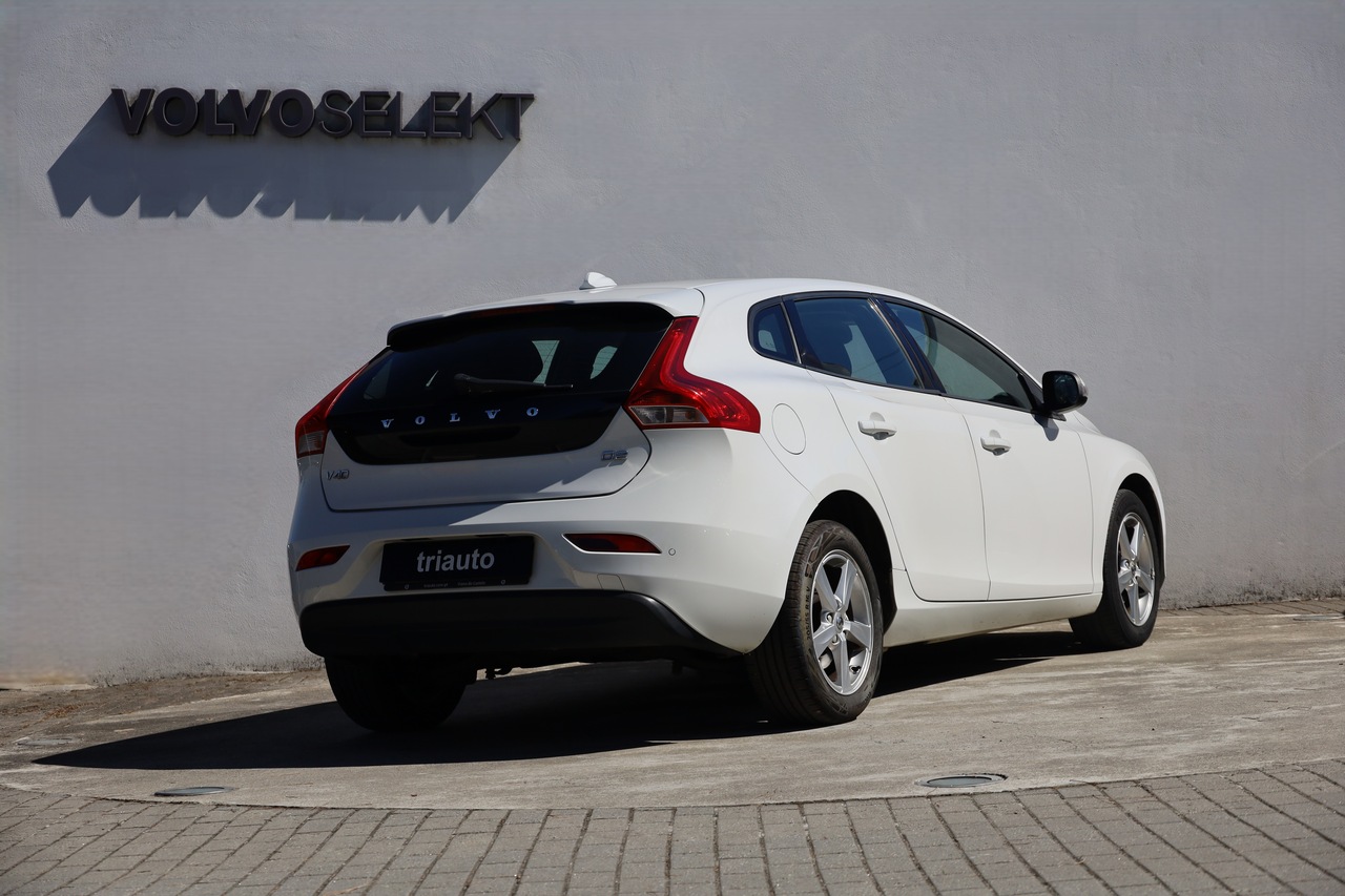 V40 D2 Kinetic