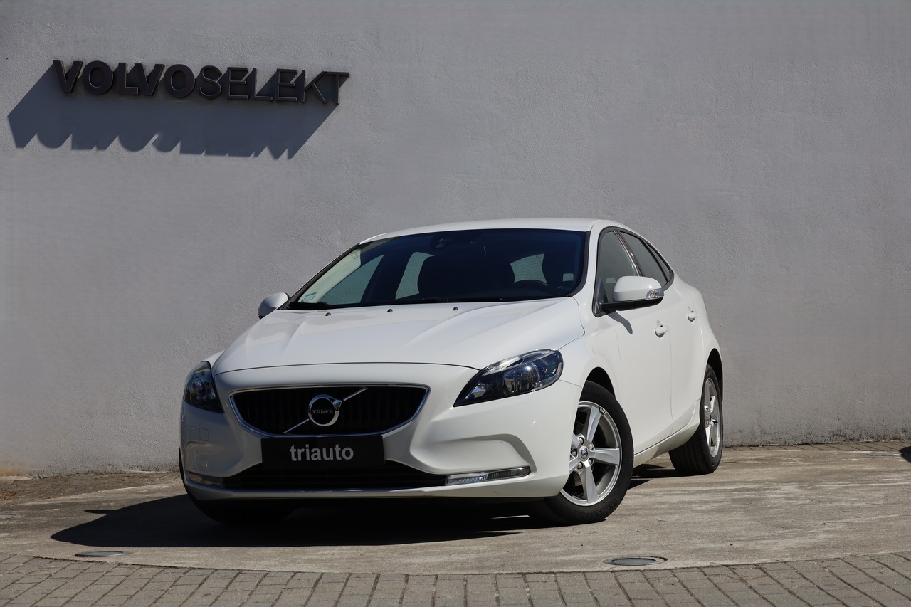 V40 D2 Kinetic