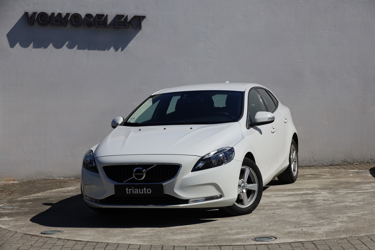 V40 D2 Kinetic