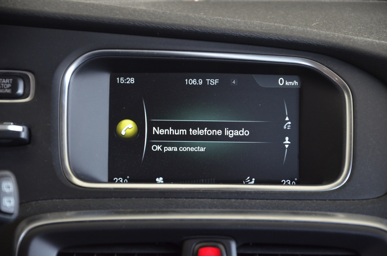V40 D2 Kinetic